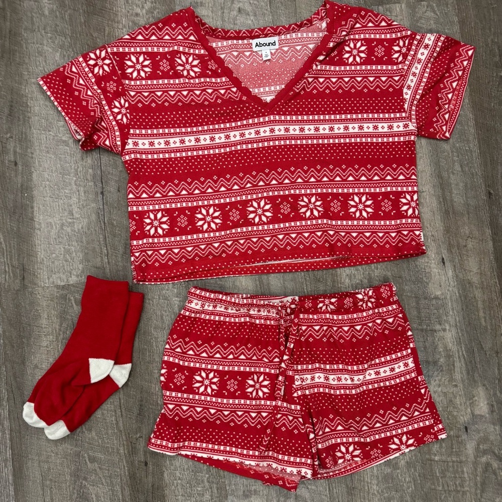 Red Cozy Nordic Print Pajama Set Winter Cute Girly Sz Medium